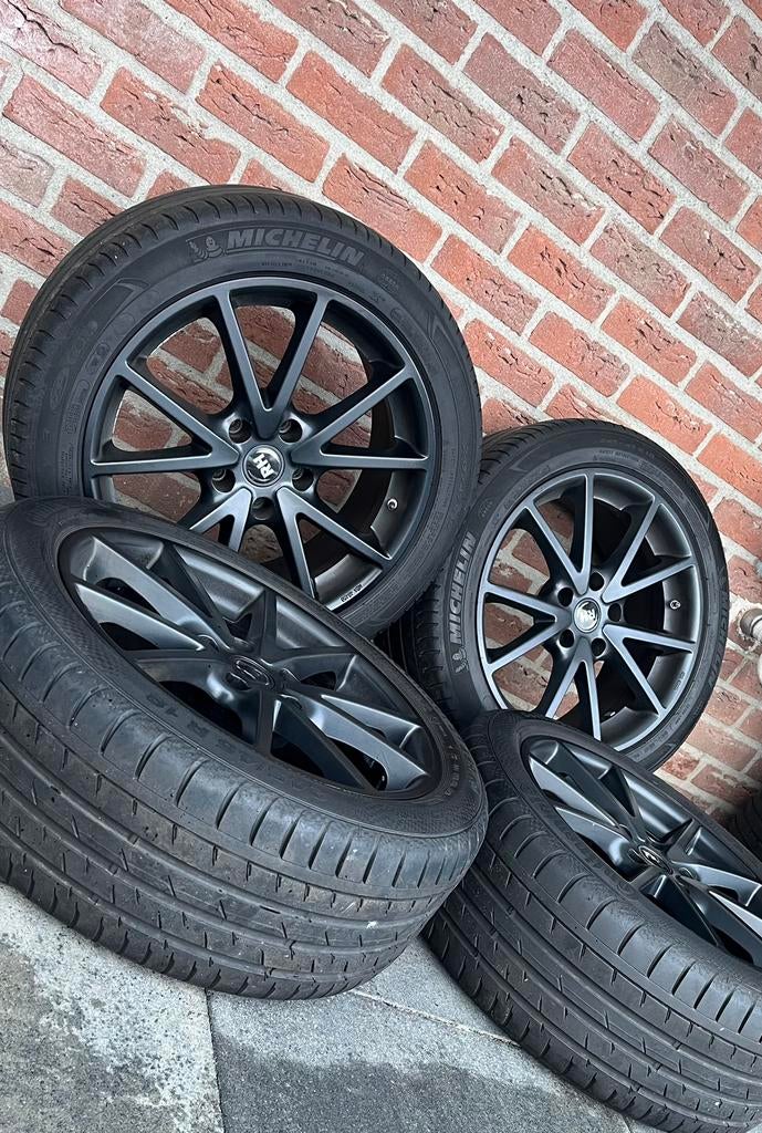 5x120 Originele zwarte RH velgen 18 inch BMW 245/45/18 TPMS, 18 inch, 245 mm, Ophalen of Verzenden, Zomerbanden