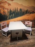 KidKraft kindertafeltje met 2 stoeltjes & 4 bakken, Ophalen, Zo goed als nieuw, Tafel(s) en Stoel(en)