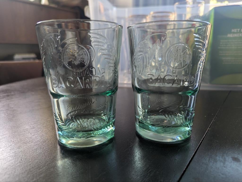 Bacardi glazen, set van 2, Ophalen, Zo goed als nieuw