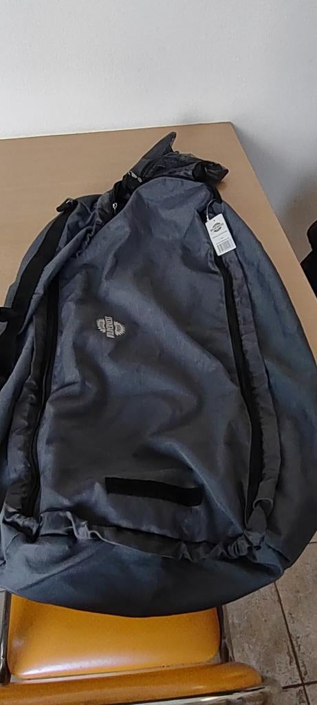 Travel bag Nieuw, 40 cm of meer, Nieuw, Ophalen of Verzenden, Overige merken