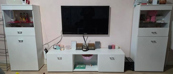 Moet weg!!Complete Woonkamer Set: TV-meubel en Vitrinekasten, Huis en Inrichting, Kasten | Televisiemeubels, Gebruikt, 150 tot 200 cm