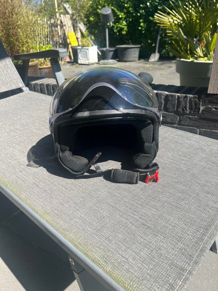 Helm nieuw vito helmets ecer22-05, Fietsen en Brommers, Brommerhelmen, Ophalen, Zo goed als nieuw