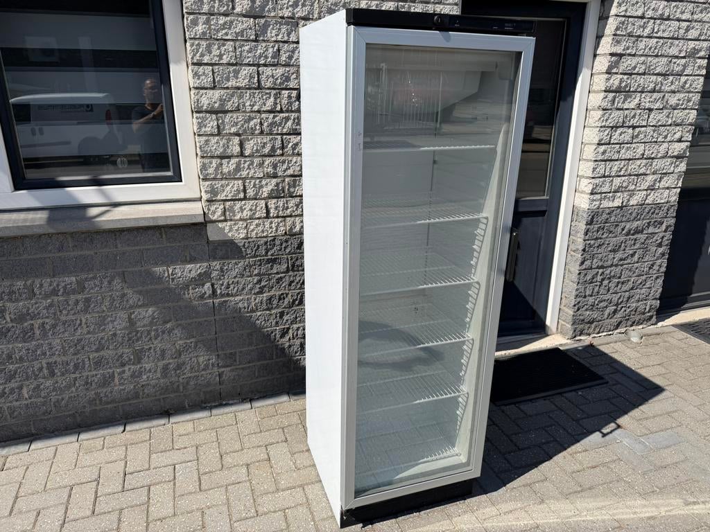 2 vrieskasten met glazendeur in zeer nette staat, Witgoed en Apparatuur, Zonder vriesvak, 200 liter of meer, Zo goed als nieuw