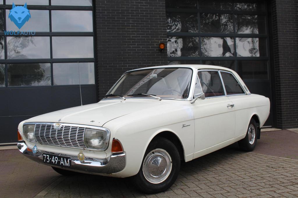 Ford Taunus 17 m super Taunus 17M Super V4 UNIEKE AUTO!, Auto's, 970 kg, Stof, Gebruikt, Overige modellen