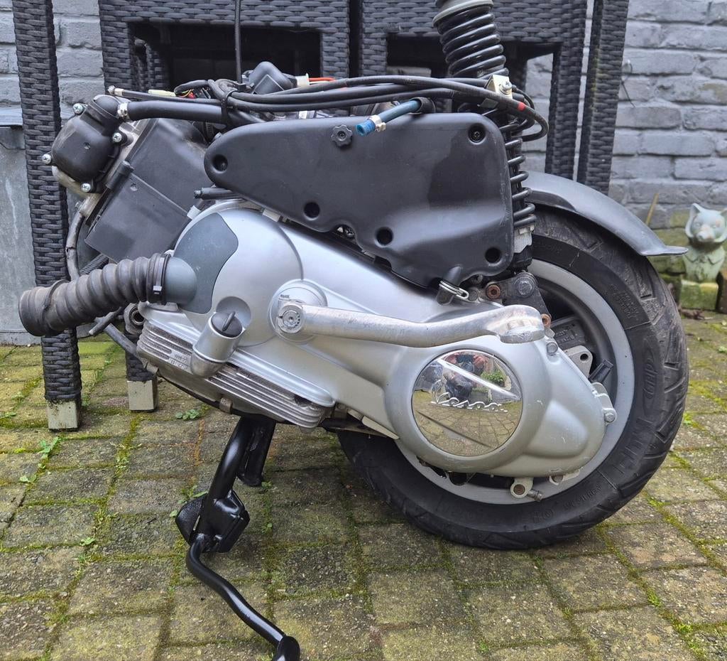 Vespa Lx125 motorblok, Fietsen en Brommers, Brommeronderdelen | Scooters, Ophalen, Gebruikt