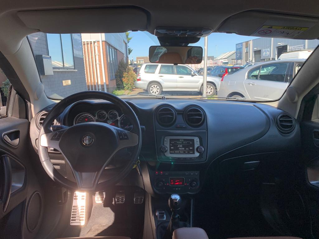 Alfa Romeo MiTo 0.9 1e eig|NAP|Cruise|Leder|Stoelvw|Zeer net, Voorwielaandrijving, Gebruikt, Met garantie (alle), 100 pk