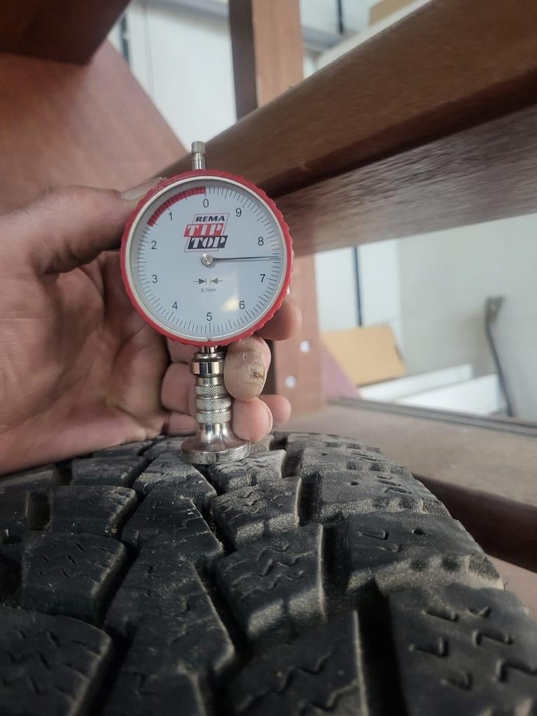 4 winterbanden, Ophalen, Zo goed als nieuw