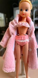 Vintage barbie kleding, Ophalen of Verzenden, Gebruikt, Kleertjes