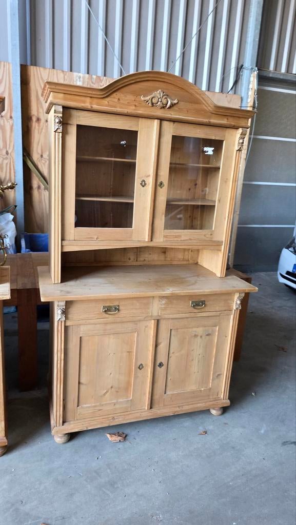 Twee antieke grenen buffetkasten, Ophalen of Verzenden