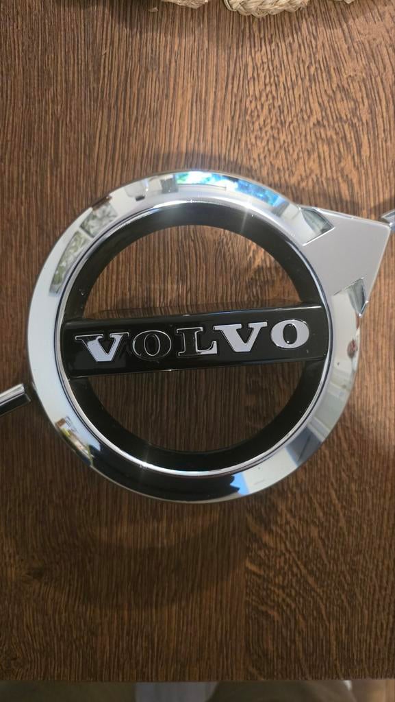 Volvo V90 embleem, Ophalen of Verzenden