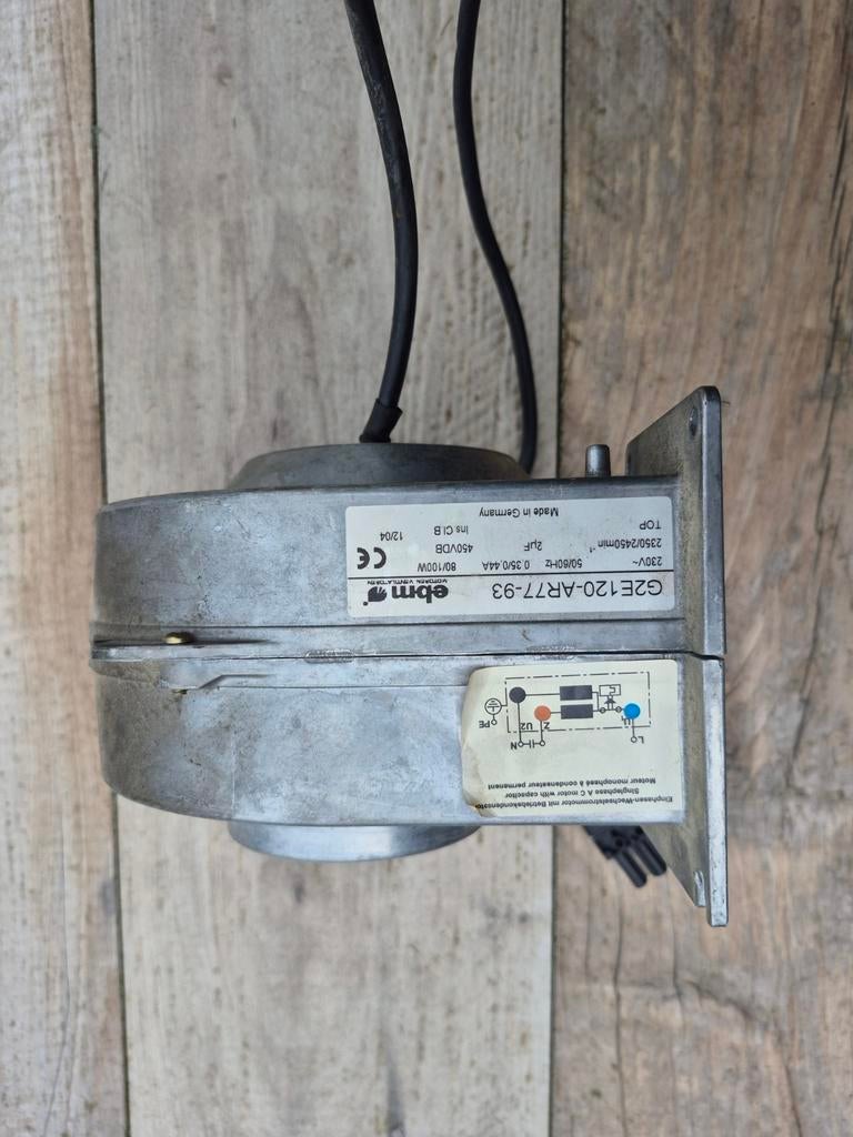 Ventilator CV ketel AWB, Gebruikt, Minder dan 30 cm, Cv-ketel of Combi-ketel, Minder dan 60 cm