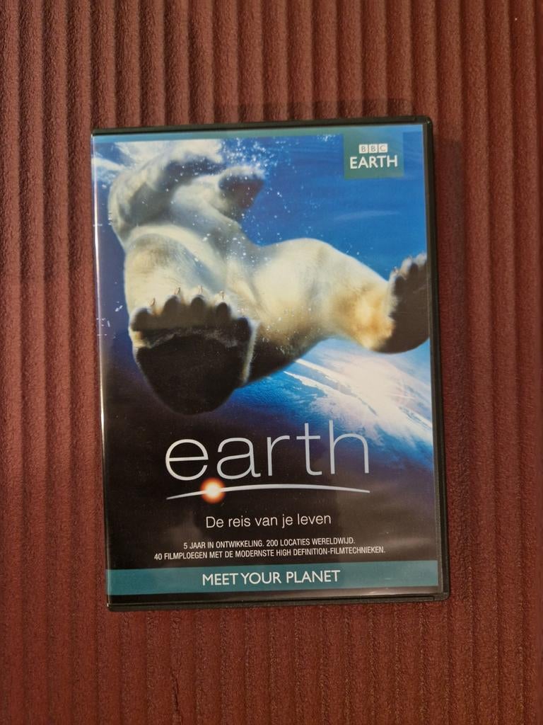 Aangeboden: Earth, Vanaf 6 jaar, Ophalen of Verzenden, Gebruikt, Natuur