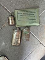 Militair verbandpakje brandwonden en voetpoeder blikjes, Ophalen of Verzenden, Overige soorten, Duitsland, Overige typen