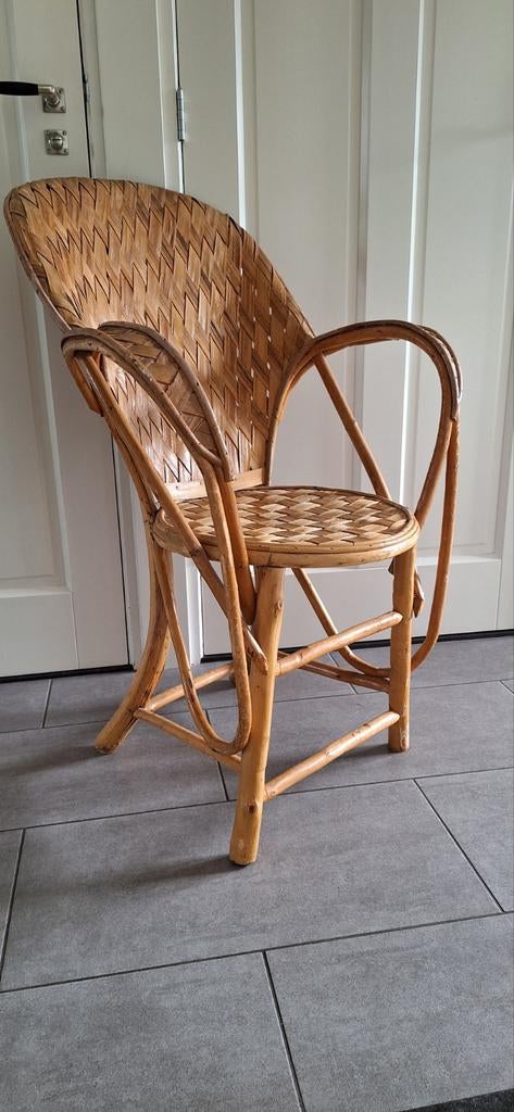 Vintage gevlochten houten fauteuil, Huis en Inrichting, Ophalen, Bruin, Zo goed als nieuw, Eén