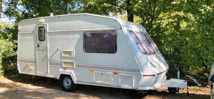 Caravan Elddis Wisp 470/2 incl. Inboedel!, Caravans en Kamperen, Caravans, Particulier, tot en met 4, Rondzit, Airco, Oven, Ophalen