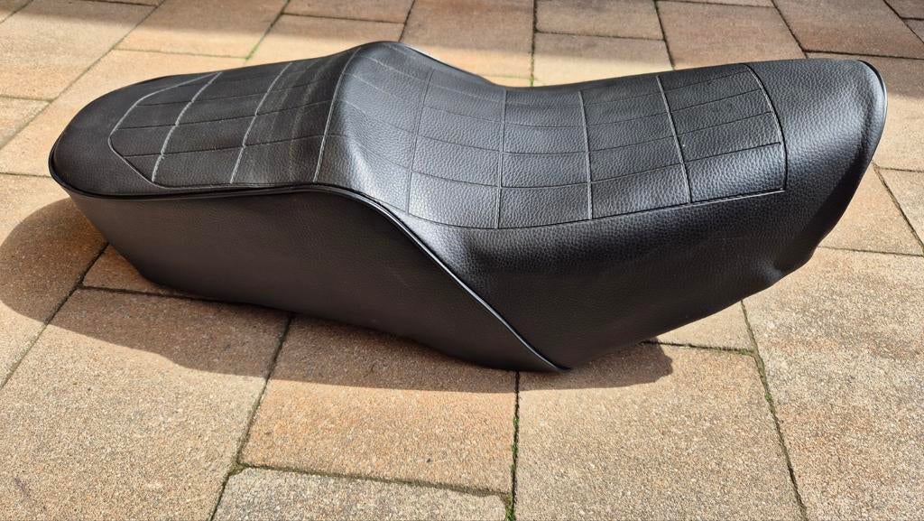 Buddydeck / buddyseat hoes Suzuki ZR50/ GT80, Motoren, Ophalen of Verzenden