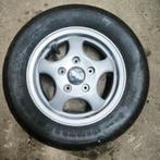 Piaggio hexagon voorwiel 10inch Pirelli band 110/80-10, Ophalen of Verzenden