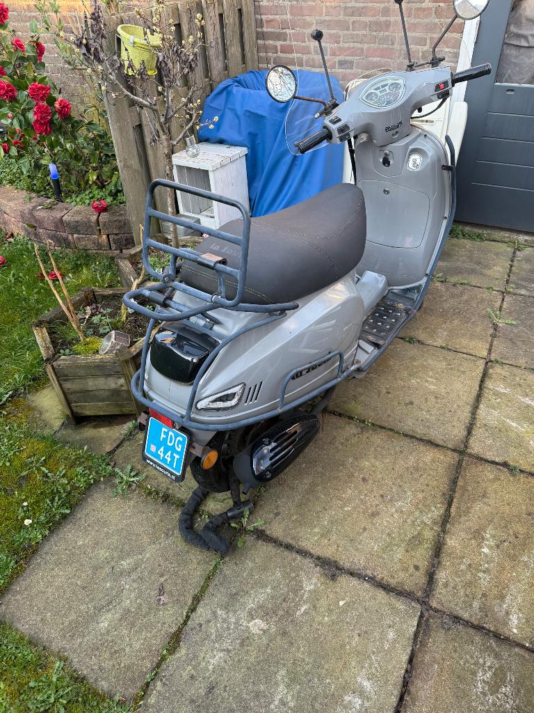 La souris sourini rs, Fietsen en Brommers, Scooters | Overige merken, Ophalen, Gebruikt, 50 cc, Maximaal 25 km/u
