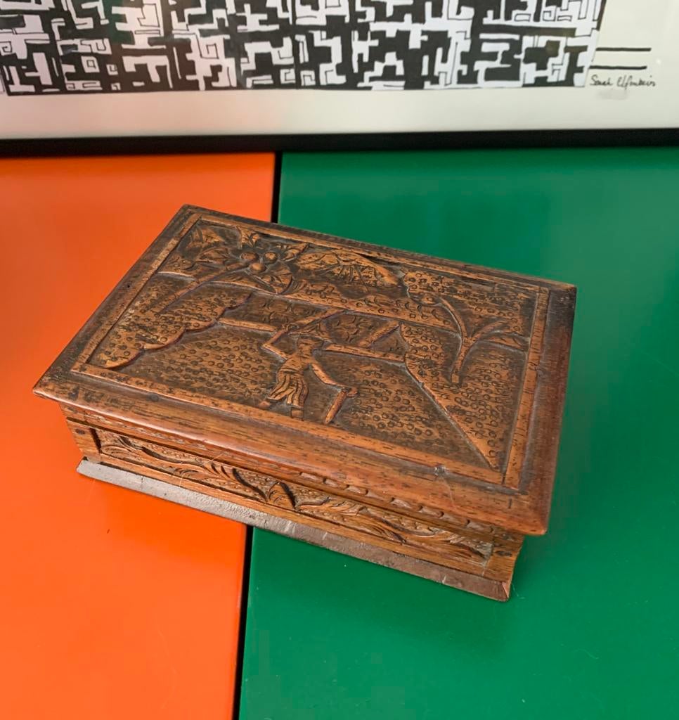 Antiek doosje houtsnijwerk, Ophalen of Verzenden