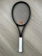 Wilson 98 V8 Noir, Sport en Fitness, Tennis, Ophalen of Verzenden, Zo goed als nieuw, Racket, Wilson