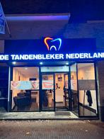 TER OVERNAME: Tandenbleek Salon, Ophalen