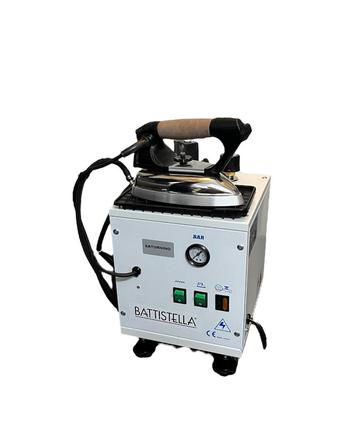 Stoomstrijkijzer compleet ! Battistella  beschikbaar voor biedingen