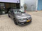 Renault Mégane 1.2 TCe Bose PANO! 17INCH! LED! NAVI! INRUIL, Voorwielaandrijving, Euro 5, Gebruikt, Zwart