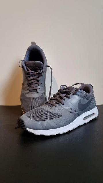 Nike Air Max Tavas Grijs | Maat 43 | Heren Sneakers  beschikbaar voor biedingen