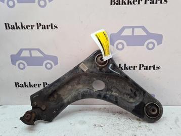 Draagarm onder links-voor van een Opel Crossland X beschikbaar voor biedingen