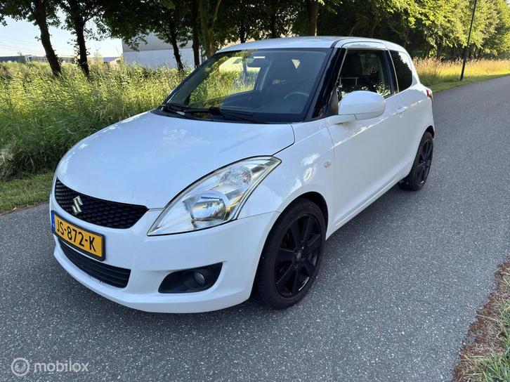 Suzuki Swift 1.2 Base*APK 07/26*PARKEERSENSOR*AIRCO, Auto's, Suzuki, Bedrijf, Te koop, Swift, ABS, Airbags, Airconditioning, Alarm