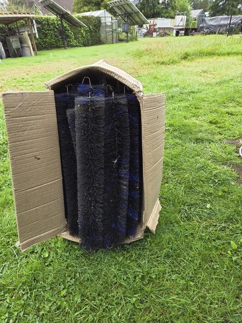 45 gebruikte vijver filterborstels, Tuin en Terras, Vijver-toebehoren, Gebruikt, Vijverfilter, Ophalen