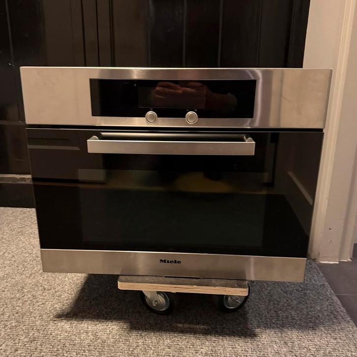Miele inbouw oven magnetron HB4060BM defect, Witgoed en Apparatuur, Ovens, Gebruikt, Inbouw, Oven, Minder dan 45 cm, 45 tot 60 cm