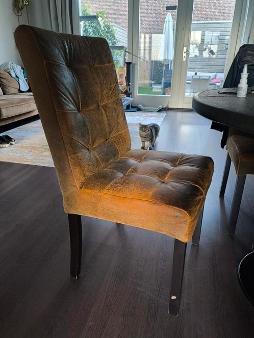 Twee stuks buffel leren eetkamerstoelen, Huis en Inrichting, Stoelen, Gebruikt, Twee, Leer, Bruin, Ophalen
