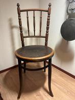 Bentwood Mundus &Kaan stoeltje, Ophalen