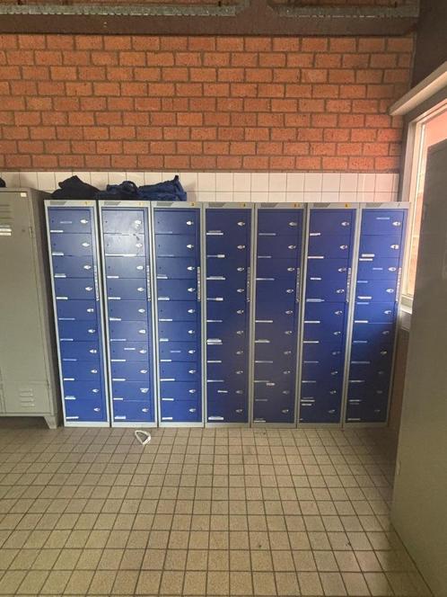Blauwe kluisjes gebruikt, Huis en Inrichting, Kasten | Lockerkasten, Gebruikt, Ophalen