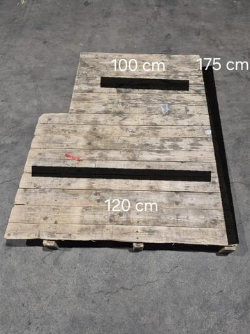 C.a. 80 Pallets gebruikt en op maat gemaakt beschikbaar voor biedingen