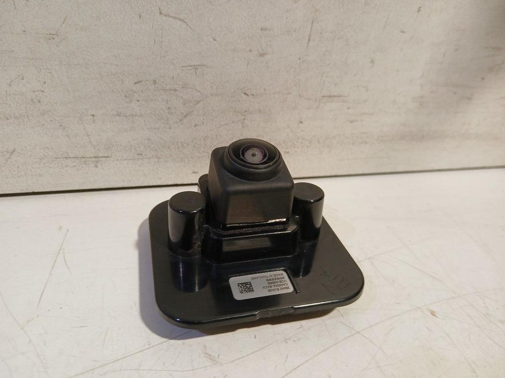 Camera achter Nissan Qashqai, Onderdelen@venauto.nl, Van der Ven Autorecycling B.V., Gebruikt, Ettenseweg 76, 4706 PB Roosendaal, The Netherlands