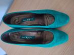 Groen suède schoenen, Kleding | Dames, Schoenen, Ophalen of Verzenden, Gedragen, Groen