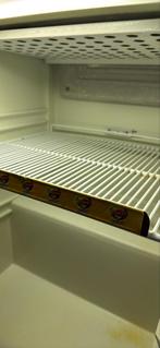 Tafelkoelkast, Witgoed en Apparatuur, Koelkasten en IJskasten, Ophalen, Minder dan 75 liter, Energieklasse A of zuiniger, Zonder vriesvak