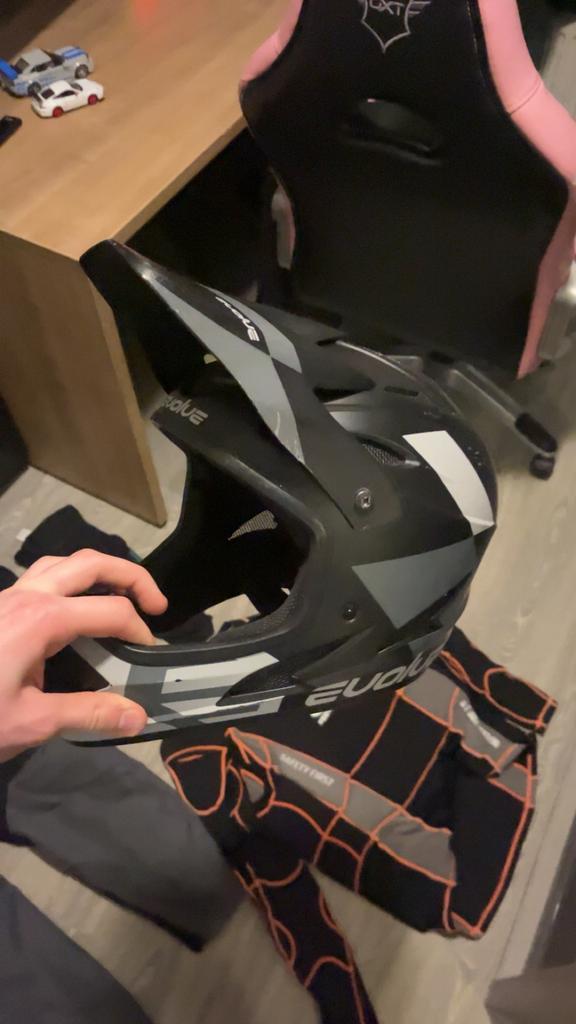 BMX Helm, Fietsen en Brommers, Fietsaccessoires | Fietshelmen, Gebruikt, Heer of Dame, L, Ophalen of Verzenden