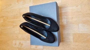 Pumps maat 35 beschikbaar voor biedingen