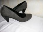 Pumps van NOVOCENTO maat 41, Ophalen of Verzenden, Zo goed als nieuw, Grijs, NOVOCENTO