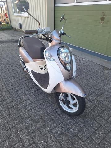 Sym mio beschikbaar voor biedingen