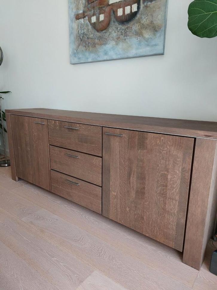 Massief eiken dressoir bruin + stalen randje/grepen, Huis en Inrichting, Kasten | Dressoirs, Gebruikt, 25 tot 50 cm, Eikenhout