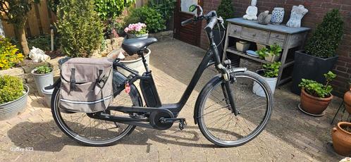 Zgan cube town hybride exc 500 black ed 42 cm lage instap., Fietsen en Brommers, Elektrische fietsen, Zo goed als nieuw, Cube