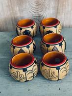 6 houten servetringen. Mooi etnisch motief. Bomen., Huis en Inrichting, Woonaccessoires | Overige, Ophalen, Zo goed als nieuw