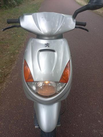 Peugeot Vivacity 2takt en yamaha neos  beschikbaar voor biedingen