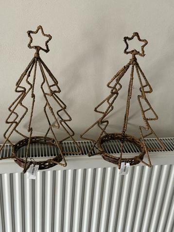 2 RivieraMaison kerstbomen beschikbaar voor biedingen