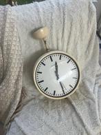 Vintage dubbelzijdige industriële schoolklok, VanDoorn, Antiek en Kunst, Ophalen of Verzenden