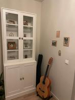 Witte kast met glazen deuren (Ikea), Huis en Inrichting, Kasten | Vitrinekasten, Ophalen, Met deur(en), Glas, 50 tot 100 cm